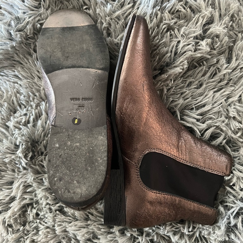 Gold booties ✨ - Picture 2 of 3